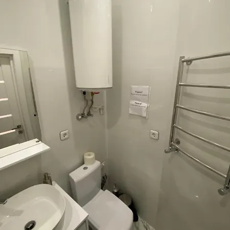 студія на вулиці городоцька 102