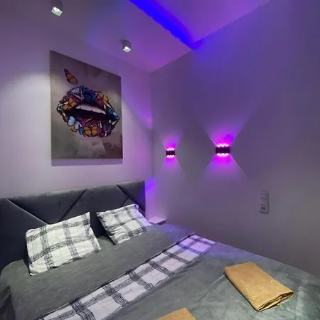 квартира-студія подобово на вулиці городоцька 102 Appartement Lviv