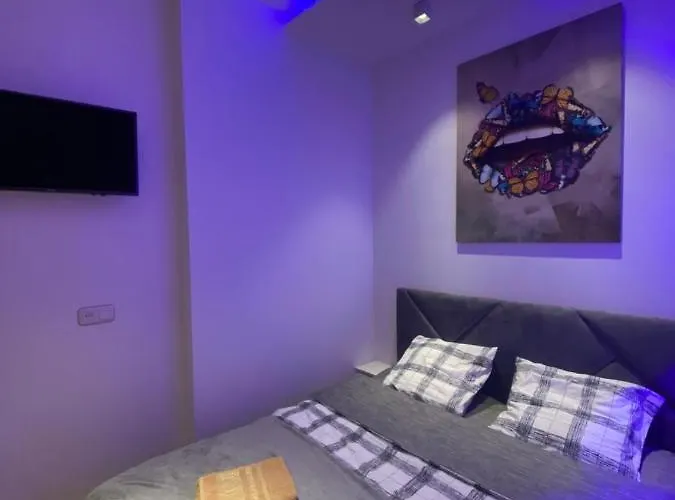 квартира-студія подобово на вулиці городоцька 102 アパート リヴィウ