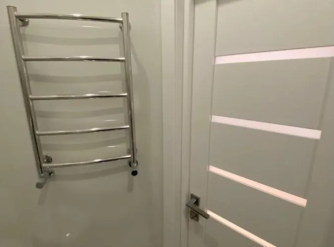 квартира-студія подобово на вулиці городоцька 102 公寓